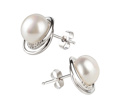 9-10mm AA Quality Freshwater Cultured Pearl Earring Pair in Kelly White