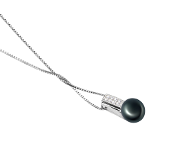 8-9mm AAA Quality Freshwater Cultured Pearl Pendant in Alina Black