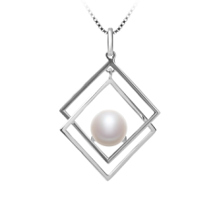 8-9mm AAA Quality Freshwater Cultured Pearl Pendant in Lilian White