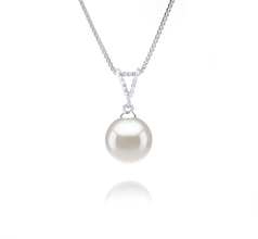 9-10mm AAAA Quality Freshwater Cultured Pearl Pendant in Vondra White